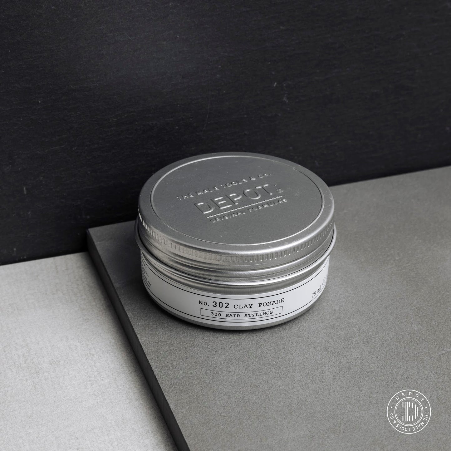 NO. 302 CLAY POMADE